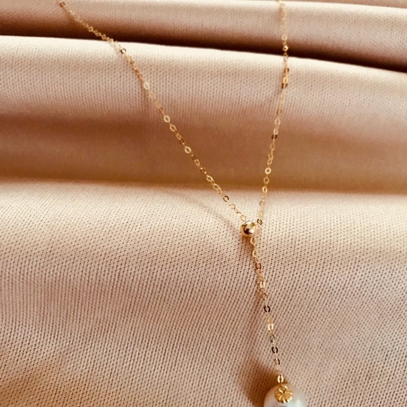 Real 18K Gold Freshwater Pearl Necklace - Picture 5 of 7